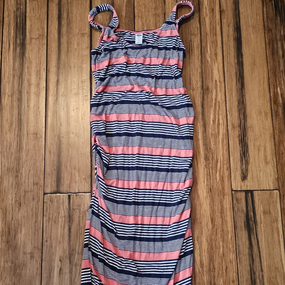 Old Navy Maternity Striped Bodycon Dress